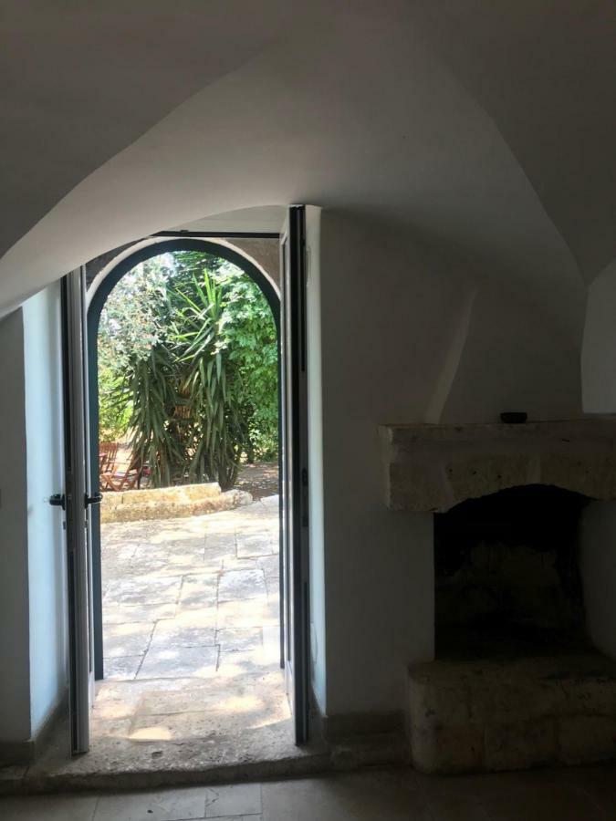 سيغلي ميسابيكا Villa Miccoli Apartments المظهر الخارجي الصورة