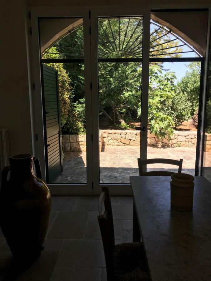 سيغلي ميسابيكا Villa Miccoli Apartments المظهر الخارجي الصورة